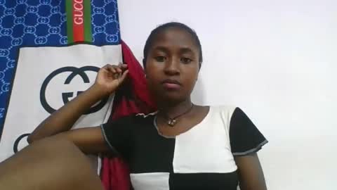 chantale483461 online show from March 8, 5:33 am