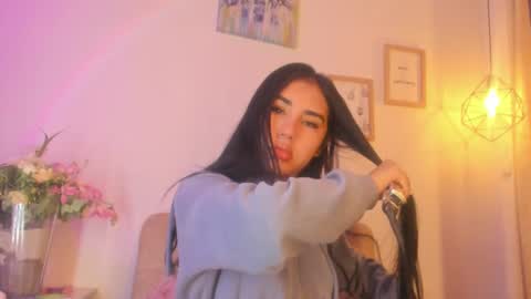 Chantall online show from February 18, 4:48 am
