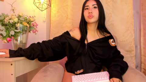 Chantall online show from January 19, 10:17 am