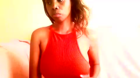 Snapshot of chante665 chatting on December 4, 5:21 am chante665 online show from December 4, 5:21 am