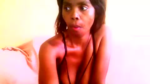 Snapshot of chante665 chatting on February 8, 9:03 am chante665 online show from February 8, 9:03 am