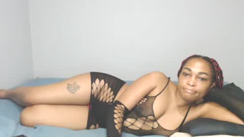 Snapshot of chantel87_ chatting on February 26, 7:32 pm chantel87_ online show from February 26, 7:32 pm