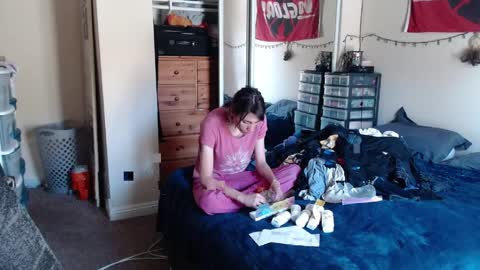 Chaos Kat online show from April 28, 5:28 pm