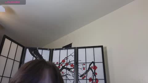 Chariot May online show from February 27, 5:07 am