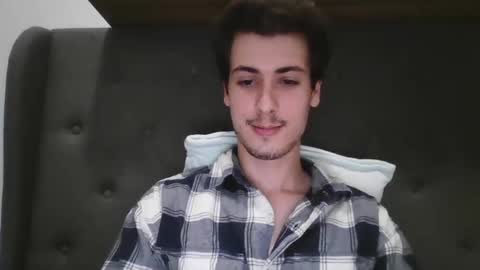 charismaticcharm online show from January 8, 8:27 am