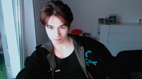 charleshanson69 online show from October 19, 12:43 pm