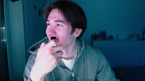 charleshanson69 online show from March 16, 9:08 pm