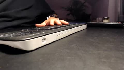 charlesverne online show from July 5, 8:38 pm