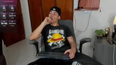 Snapshot of charley_morgan chatting on February 6, 8:02 pm charley_morgan online show from February 6, 8:02 pm