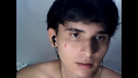 Snapshot of charley_quin chatting on February 16, 11:37 pm Charley quinn online show from February 16, 11:37 pm