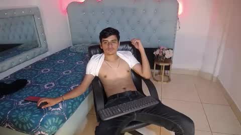 Charlie online show from September 28, 4:43 am