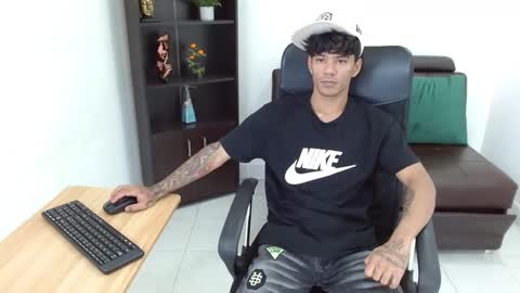 Charlie oconnor online show from February 9, 3:22 am