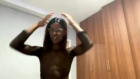    online show from October 26, 11:48 pm