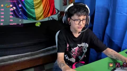 Charlie online show from December 17, 9:32 pm