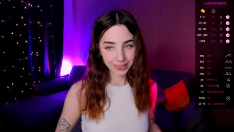 Charli online show from May 19, 8:10 am