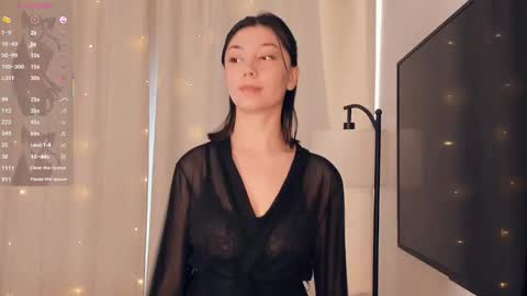 Yumi online show from February 3, 7:56 am