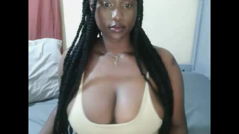 Snapshot of charllette chatting on September 12, 9:00 am charllette online show from September 12, 9:00 am