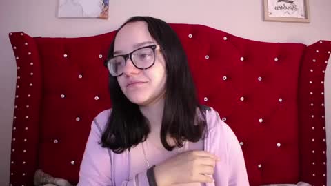 Snapshot of charlotte1_ls chatting on February 20, 11:21 pm charlotte1_ls online show from February 20, 11:21 pm