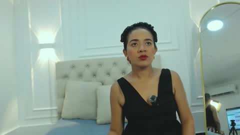 charlottte y dante online show from October 26, 5:52 am