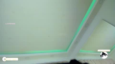 charlotte_line online show from October 10, 7:19 pm