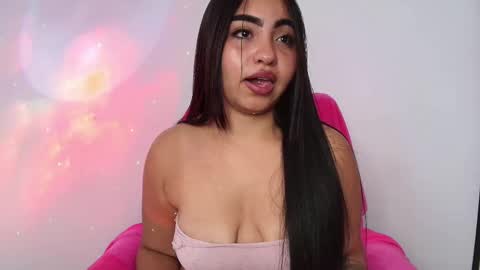 Snapshot of charlotte_princess_1 chatting on February 21, 2:59 pm charlotte_princess_1 online show from February 21, 2:59 pm