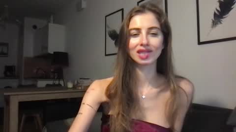 Charlotte Roche online show from September 30, 3:11 pm