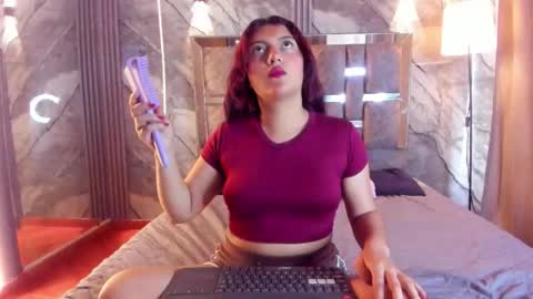 Snapshot of charlotte_russo1 chatting on September 18, 11:47 am Charlotte online show from September 18, 11:47 am