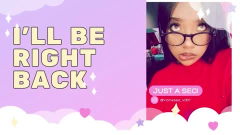 charlotte_walker1 online show from March 12, 11:19 pm