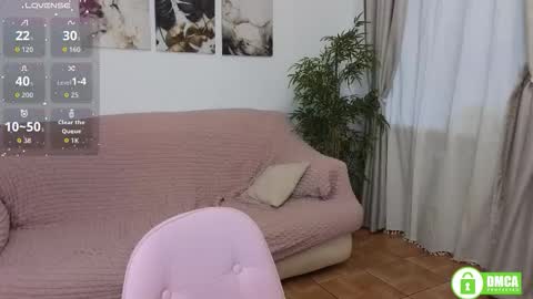 Snapshot of charlotte_wow chatting on September 20, 3:37 pm Charlotte online show from September 20, 3:37 pm
