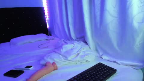 charlotte_xc online show from March 6, 1:05 am