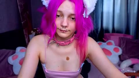 charlotteharuko online show from April 12, 7:45 am