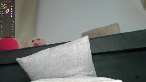 Snapshot of charlottehorny1 chatting on January 12, 10:02 am charlottehorny1 online show from January 12, 10:02 am