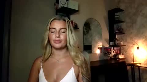 Charlotte online show from May 25, 11:11 pm