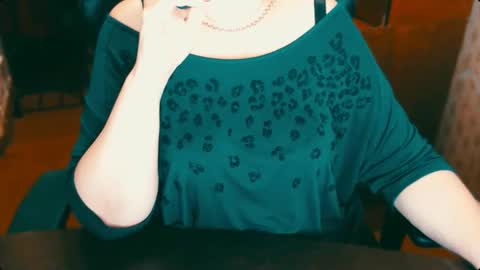 CharlotteXTasty online show from January 17, 10:00 am