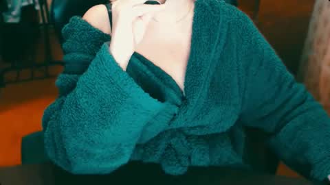 CharlotteXTasty online show from February 27, 4:32 pm