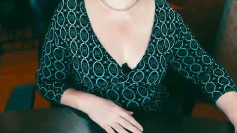 CharlotteXTasty online show from February 12, 4:22 pm