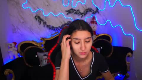 SweetMoco online show from January 22, 9:46 am