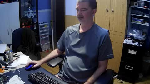 wanaBeYourToy online show from December 19, 1:06 pm