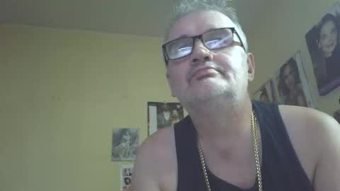 lee online show from September 25, 8:27 pm