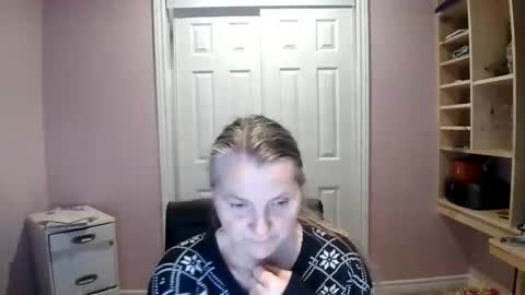 chealsiek online show from January 15, 2:31 am