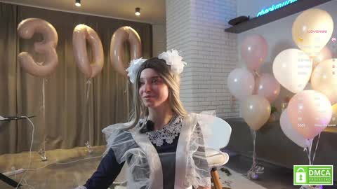 Bella  Next broadcast TUESDAY  - start at 1610 GMT 2 end at 2220 online show from February 20, 4:14 pm