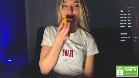 Bella  Next broadcast TUESDAY  - start at 1610 GMT 2 end at 2220 online show from February 2, 7:04 pm