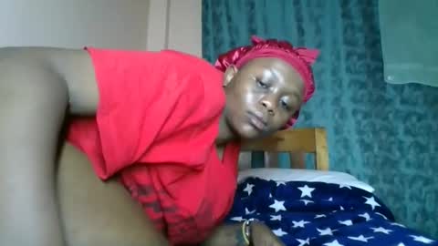 cheeky_charms online show from April 12, 12:47 am