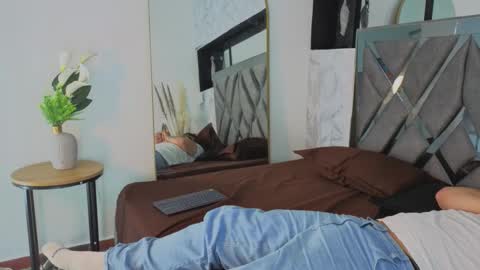   online show from February 2, 4:10 am