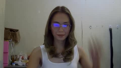 chelly4u69 online show from September 21, 6:06 am