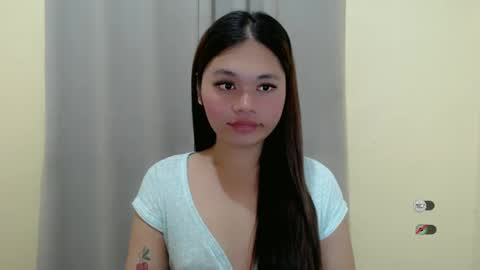 Snapshot of chelse_coco chatting on March 10, 12:50 am CHELSEA online show from March 10, 12:50 am