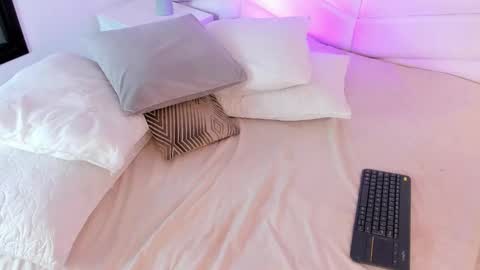 chelsea_bolton_ online show from February 25, 12:27 pm