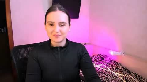 Chelsy  Luxe  online show from August 5, 10:12 am