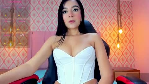 Snapshot of chelsypickman chatting on March 11, 3:14 am C H E L S Y online show from March 11, 3:14 am
