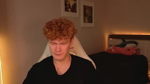 LUCASRYANPVT IS OPEN online show from November 25, 4:00 am